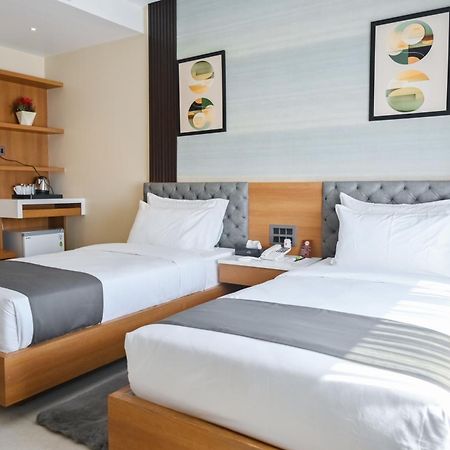 Hotel Barak View Residency Silchar Ngoại thất bức ảnh