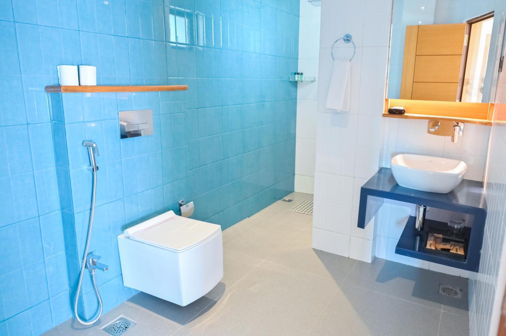 Hotel Barak View Residency Silchar Ngoại thất bức ảnh
