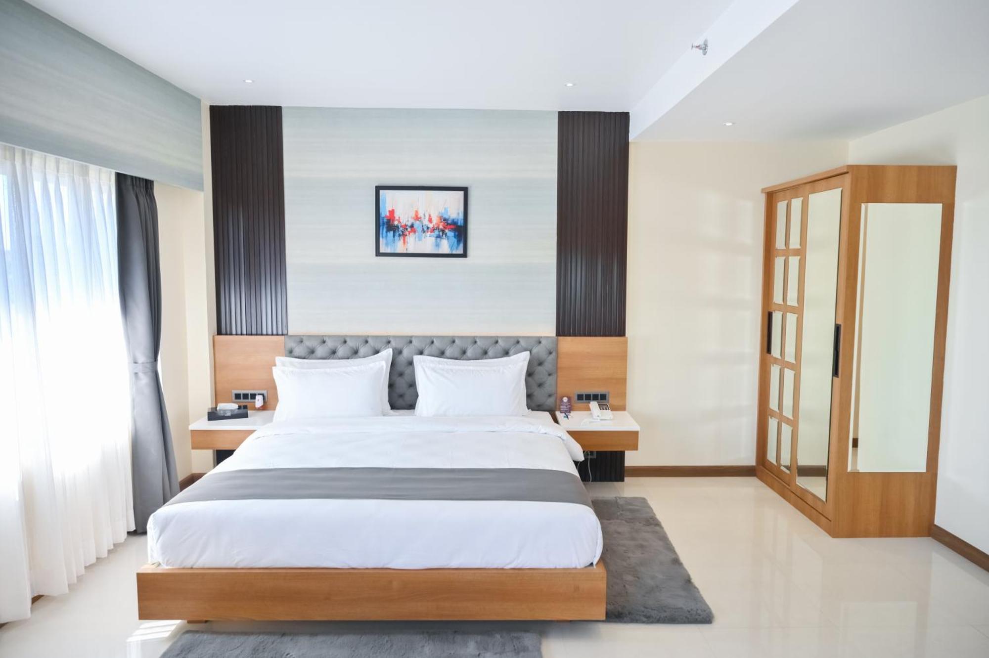 Hotel Barak View Residency Silchar Ngoại thất bức ảnh
